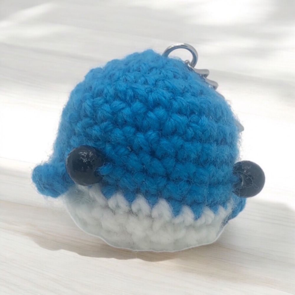 Pocket-Sized Crochet Whale Keychain – Tiny, Chunky, and Full of Charm! 🐋💙🧵